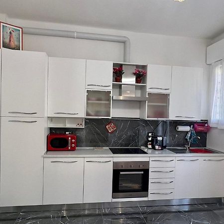 Appartement Dimora Sterlizia Zona Fiera S Donato à Bologne Extérieur photo