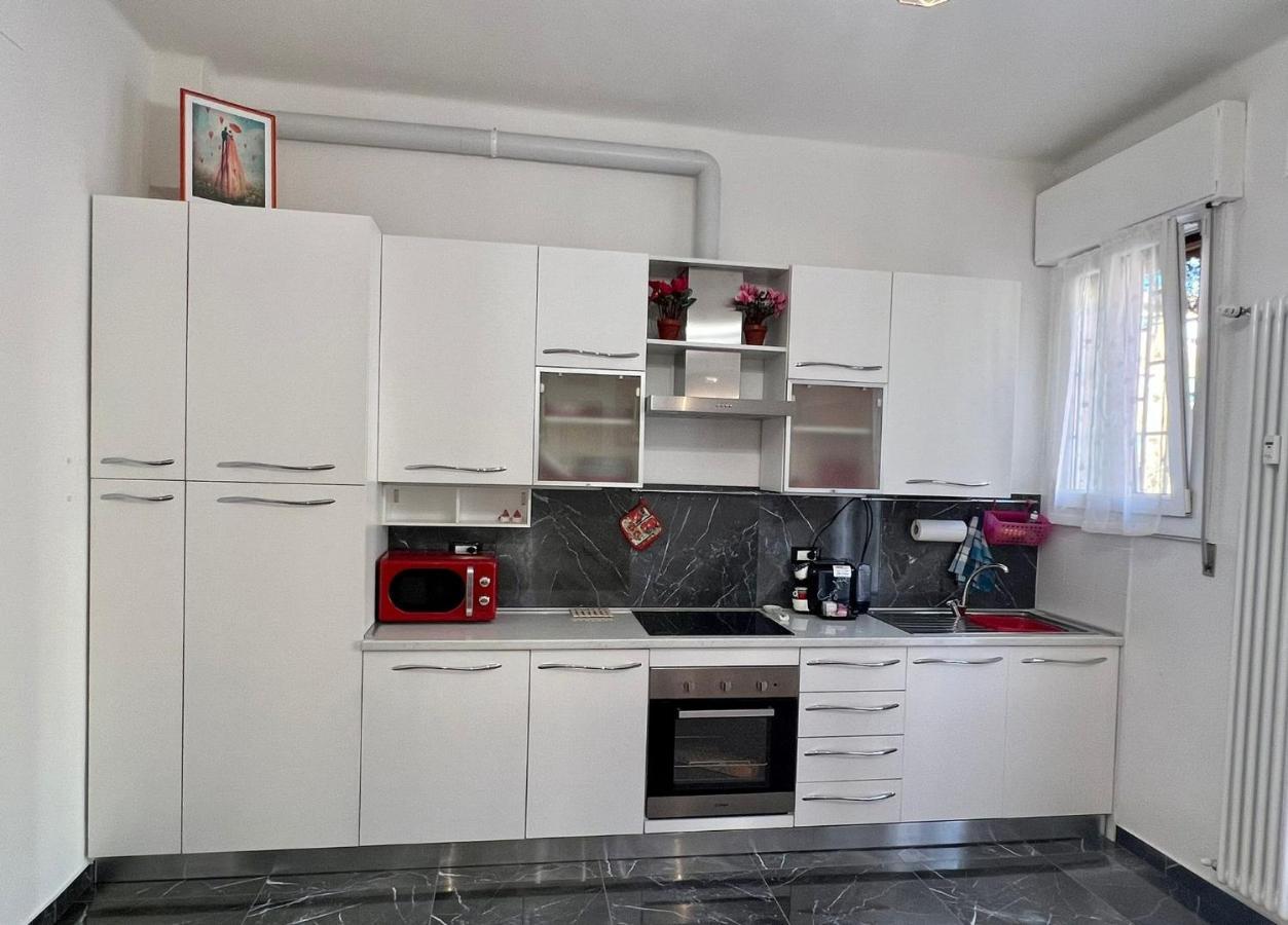 Appartement Dimora Sterlizia Zona Fiera S Donato à Bologne Extérieur photo